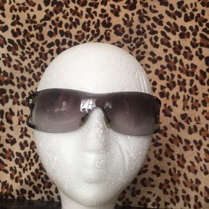 Universal sunglasses